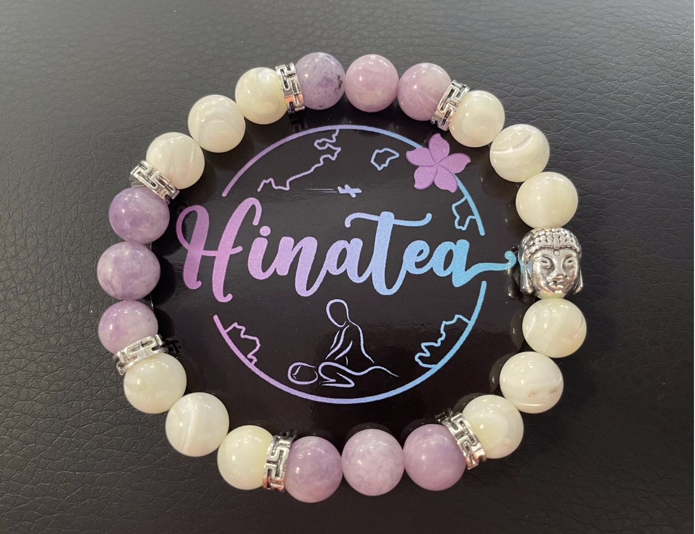 Bracelet en pierres naturelles aux couleurs du Centre Hinatea